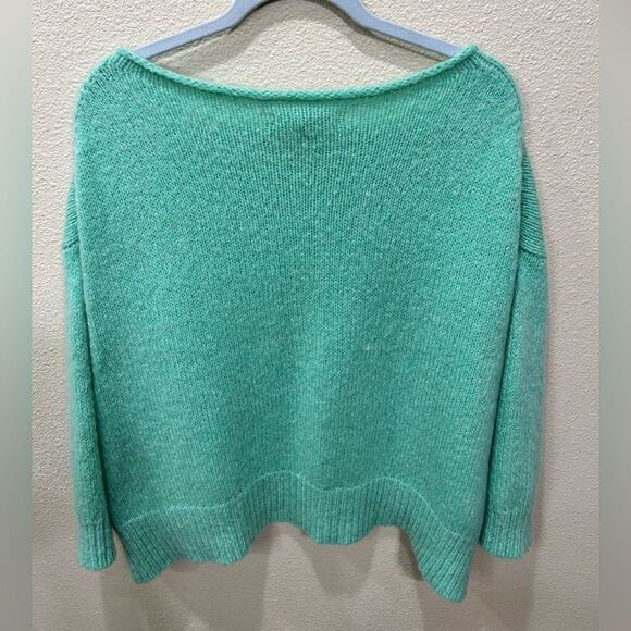 Juicy Couture Sweater - Picture 2 of 7